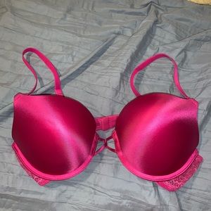 Maidenform Pink Padded Pushup Bra